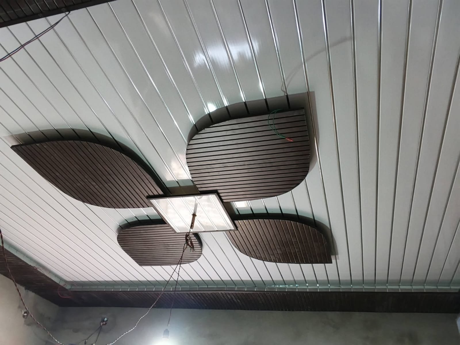 Modern Ceiling Interior Work Pune